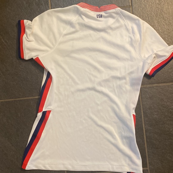 Nike Official USWNT soccer jersey. FOR SALE!! - Picture 7 of 8